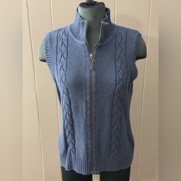 Pendleton • Full Zip Cable Knit Sweater Vest - Picture 1 of 12